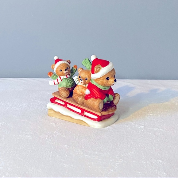 Other - Vintage HOMCO #5306 Bears On Sled Christmas Figurine w/ Santa Hat & Scarf